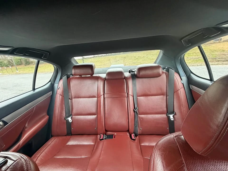 2013 Lexus GS 4th Gen - Image 11 of 16