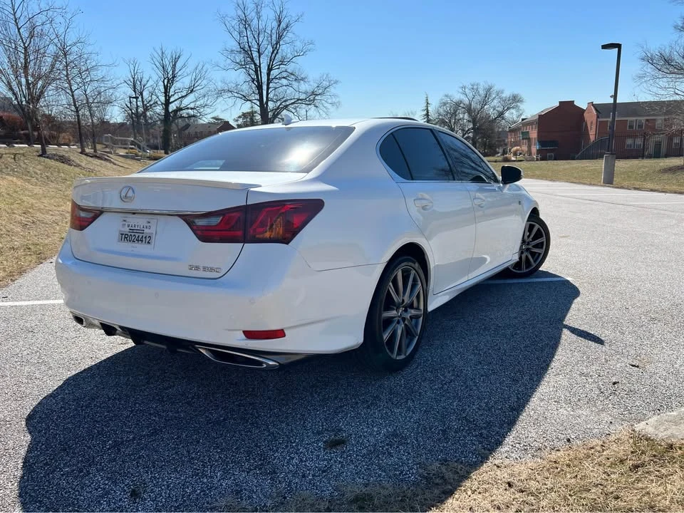2013 Lexus GS 4th Gen - Image 2 of 5