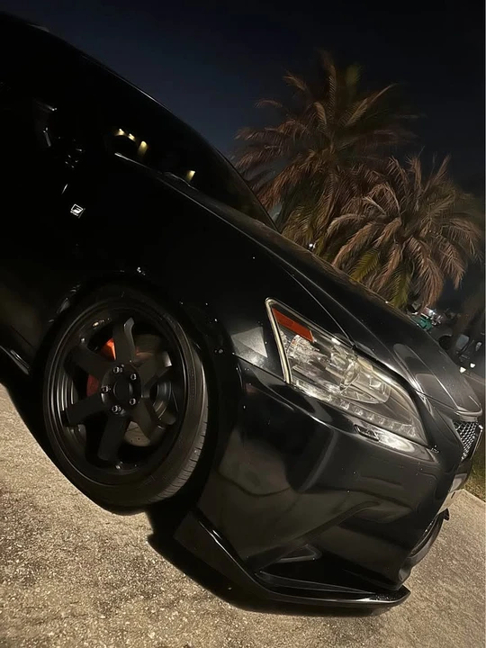 2013 Lexus GS 4th Gen - Image 5 of 15