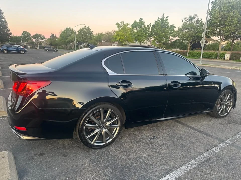 2013 Lexus GS 4th Gen - Image 18 of 20