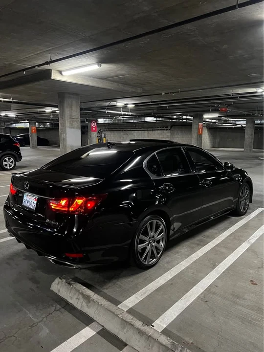 2013 Lexus GS 4th Gen - Image 8 of 17
