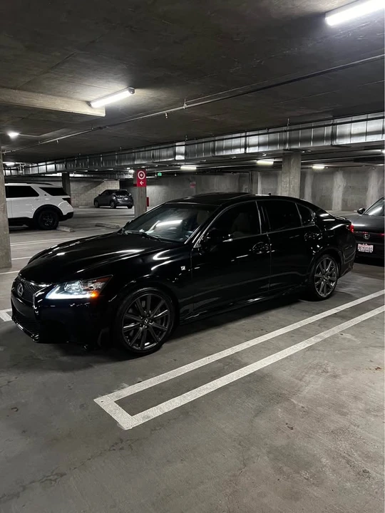 2013 Lexus GS 4th Gen - Image 3 of 17