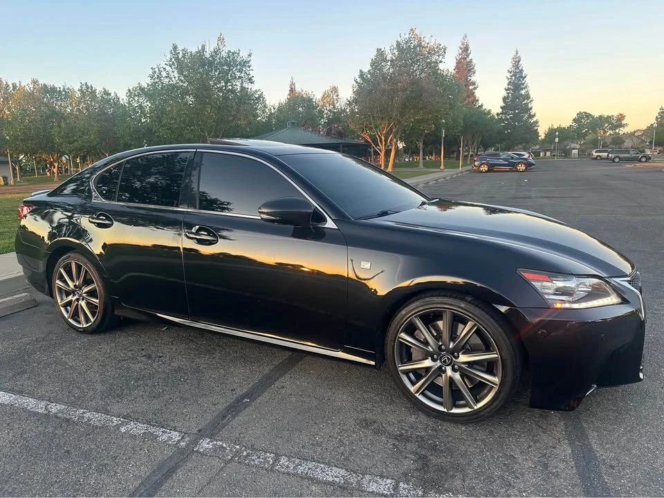 2013 Lexus GS 4th Gen - Image 2 of 20