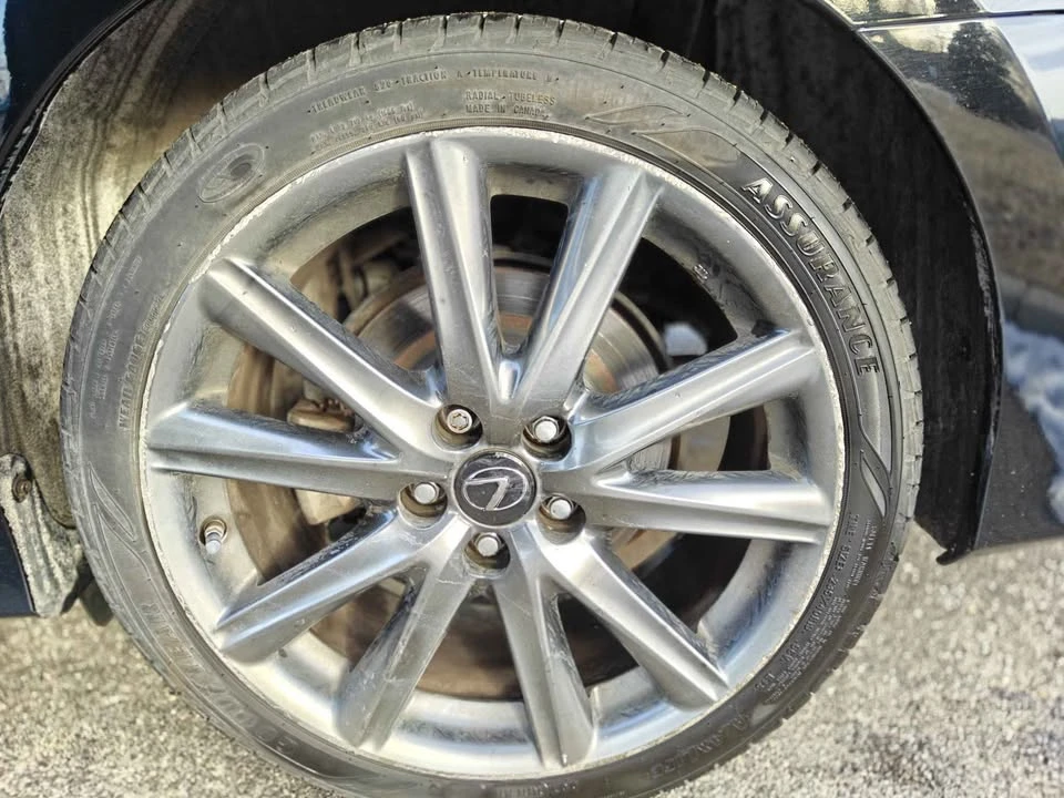 2013 Lexus GS 4th Gen - Image 11 of 17
