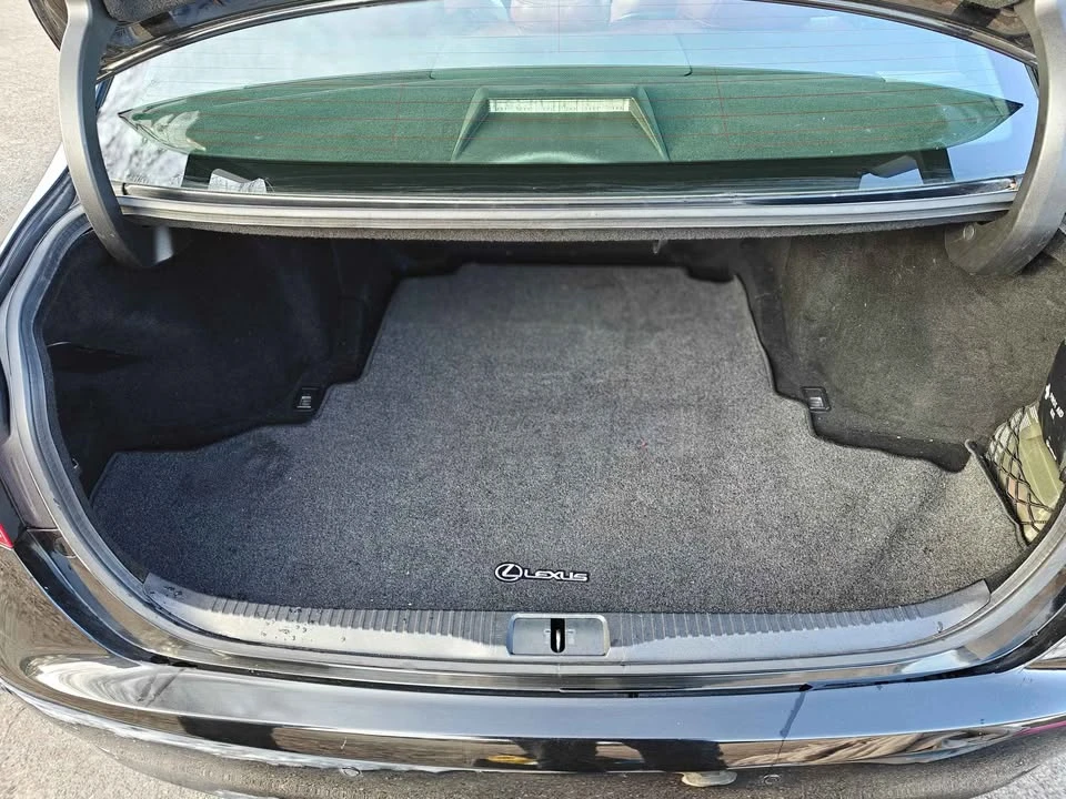 2013 Lexus GS 4th Gen - Image 7 of 17