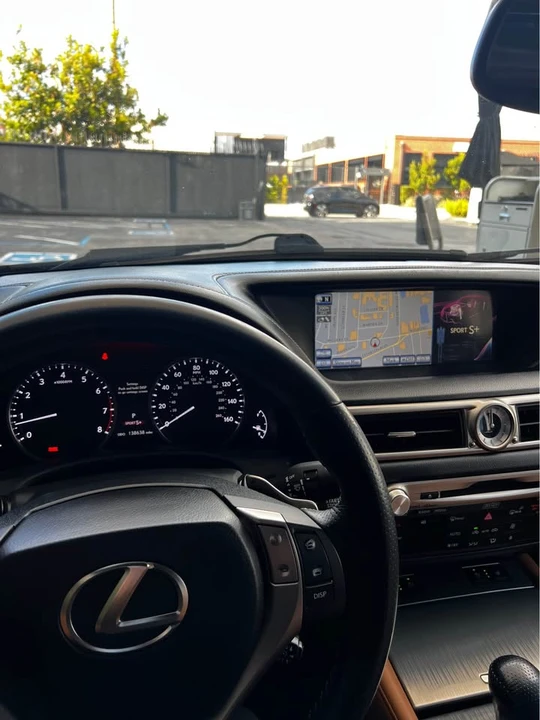 2013 Lexus GS 4th Gen - Image 17 of 20
