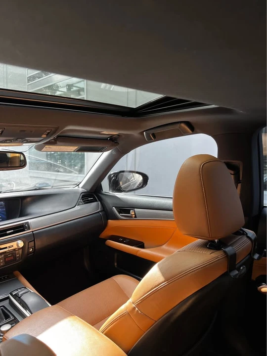 2013 Lexus GS 4th Gen - Image 14 of 20