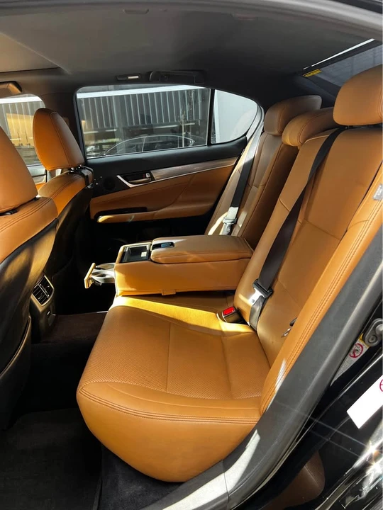 2013 Lexus GS 4th Gen - Image 15 of 20