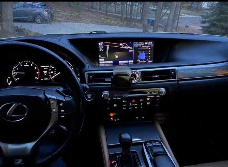 2013 Lexus GS 4th Gen - Image 12 of 14