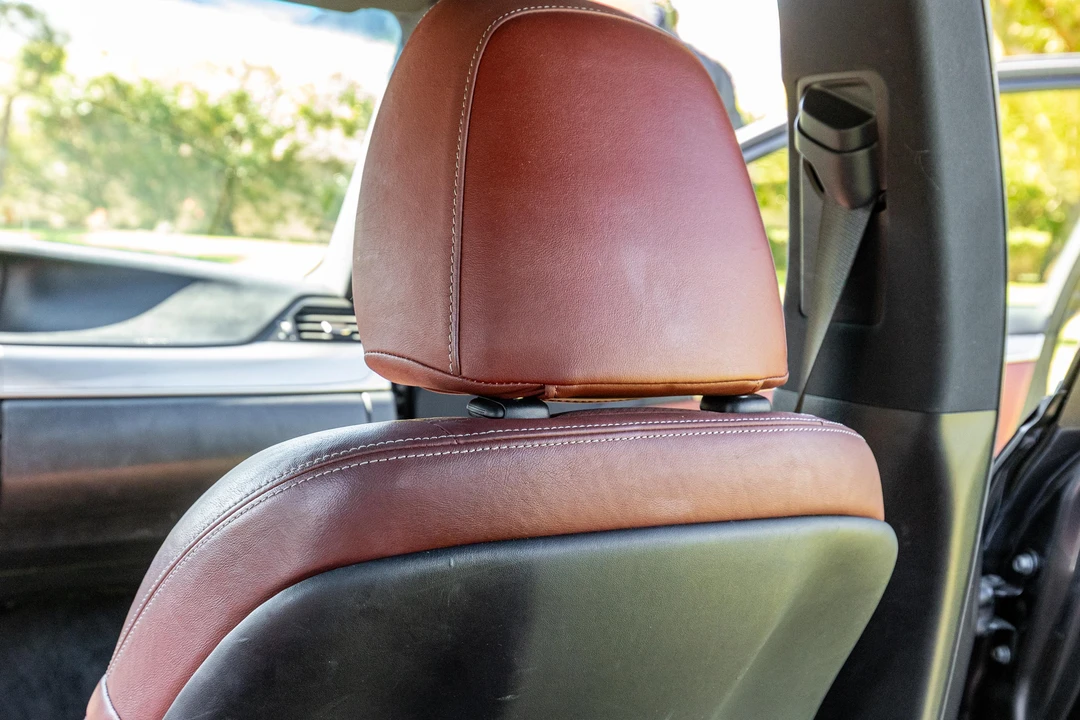 2013 Lexus GS 4th Gen - Image 29 of 31