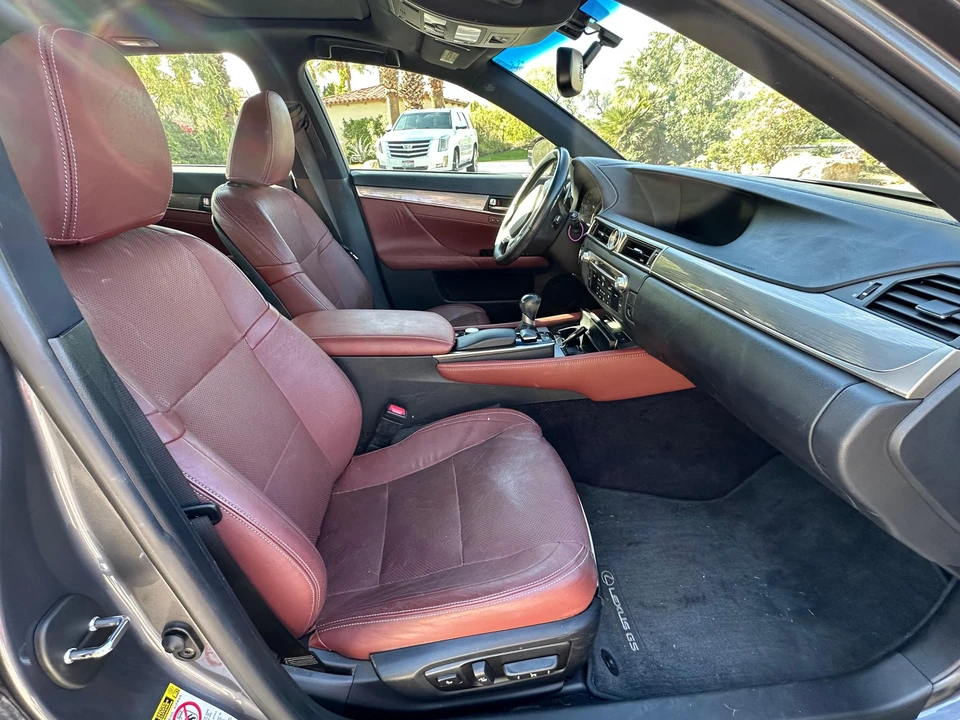 2013 Lexus GS 4th Gen - Image 27 of 31