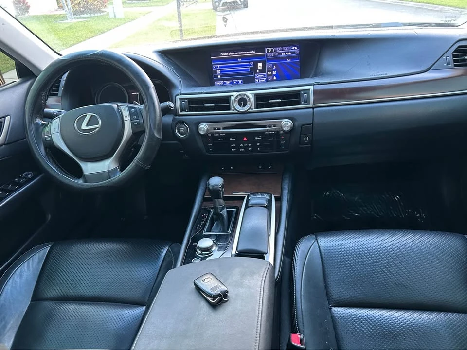 2013 Lexus GS 4th Gen - Image 4 of 20
