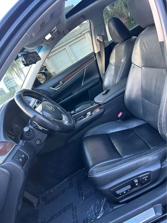 2013 Lexus GS 4th Gen - Image 5 of 20