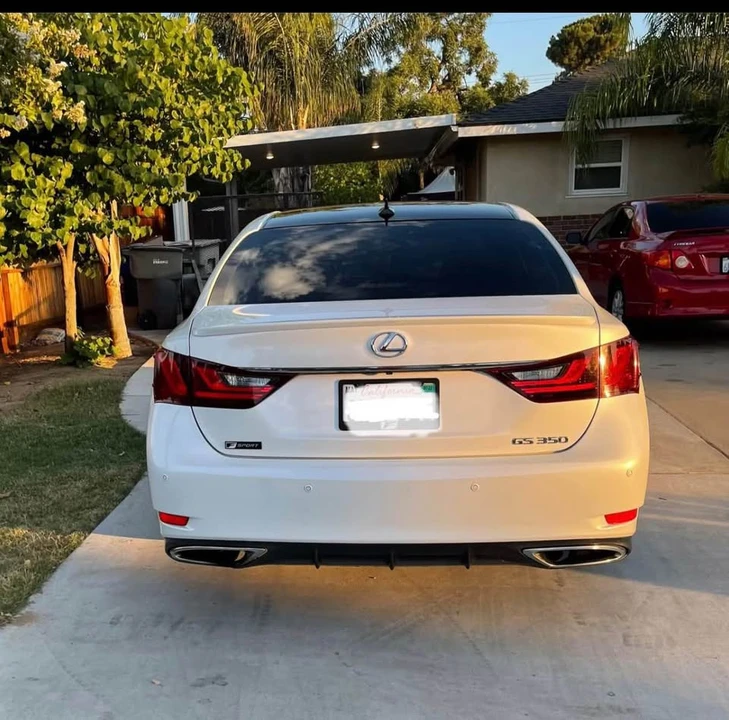 2013 Lexus GS 4th Gen - Image 4 of 6