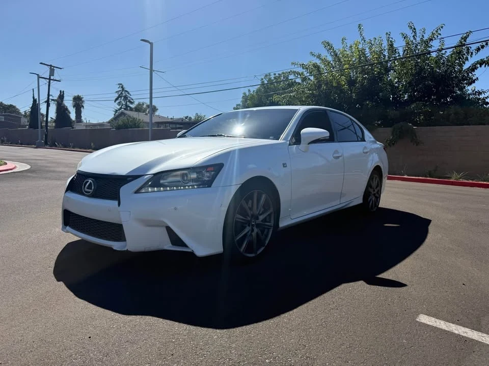 2013 Lexus GS 4th Gen - Image 2 of 17