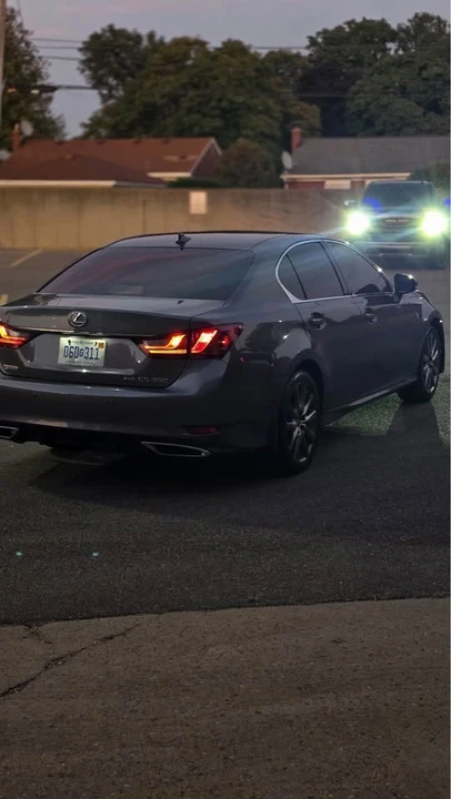 2013 Lexus GS 4th Gen - Image 5 of 12