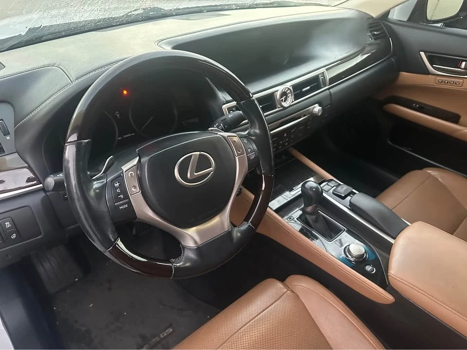 2013 Lexus GS 4th Gen - Image 7 of 10
