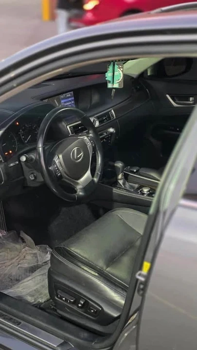 2013 Lexus GS 4th Gen - Image 7 of 12