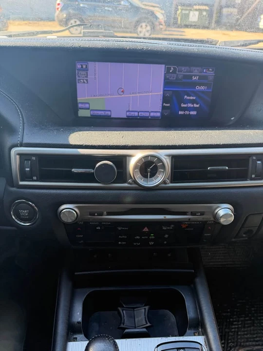 2013 Lexus GS 4th Gen - Image 12 of 17