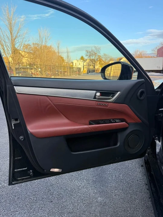 2013 Lexus GS 4th Gen - Image 14 of 20