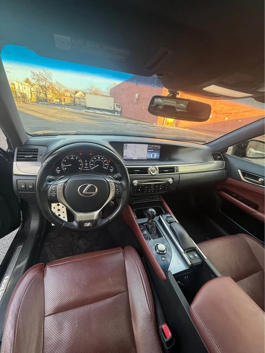 2013 Lexus GS 4th Gen - Image 11 of 20