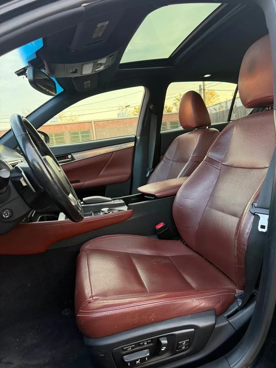 2013 Lexus GS 4th Gen - Image 13 of 20