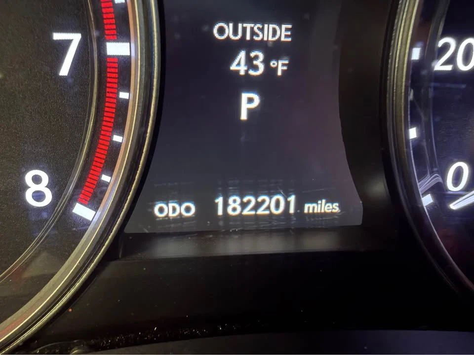 2013 Lexus GS 4th Gen - Image 12 of 13