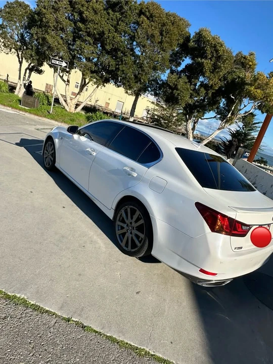 2013 Lexus GS 4th Gen - Image 5 of 8