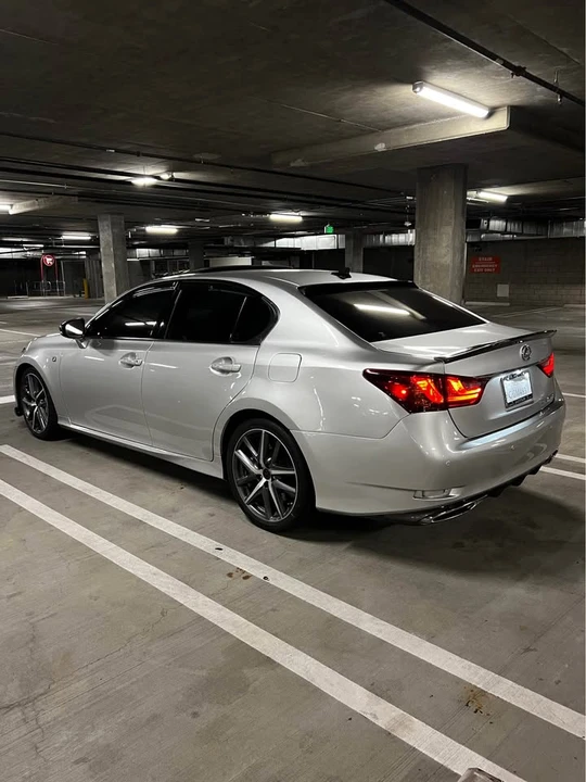 2013 Lexus GS 4th Gen - Image 5 of 12