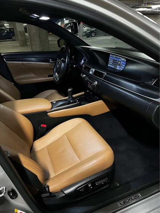2013 Lexus GS 4th Gen - Image 9 of 12