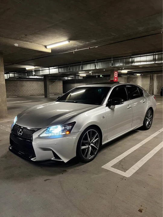 2013 Lexus GS 4th Gen - Image 6 of 12