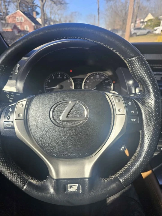 2013 Lexus GS 4th Gen - Image 19 of 19