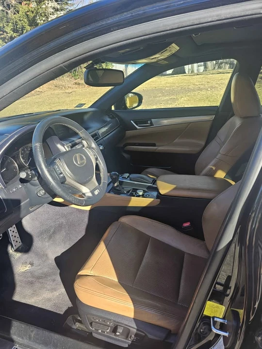 2013 Lexus GS 4th Gen - Image 8 of 19