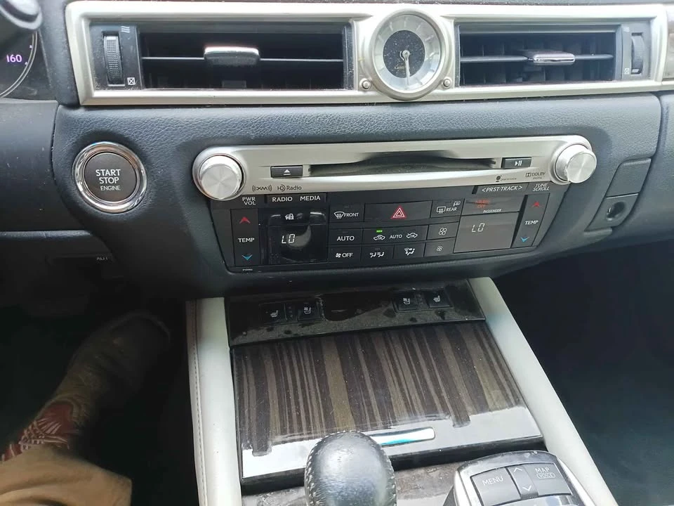 2013 Lexus GS 4th Gen - Image 11 of 20