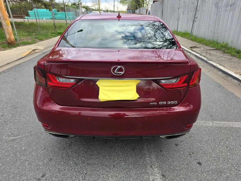 2013 Lexus GS 4th Gen - Image 11 of 11