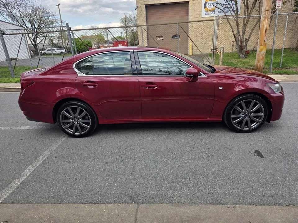 2013 Lexus GS 4th Gen - Image 9 of 11