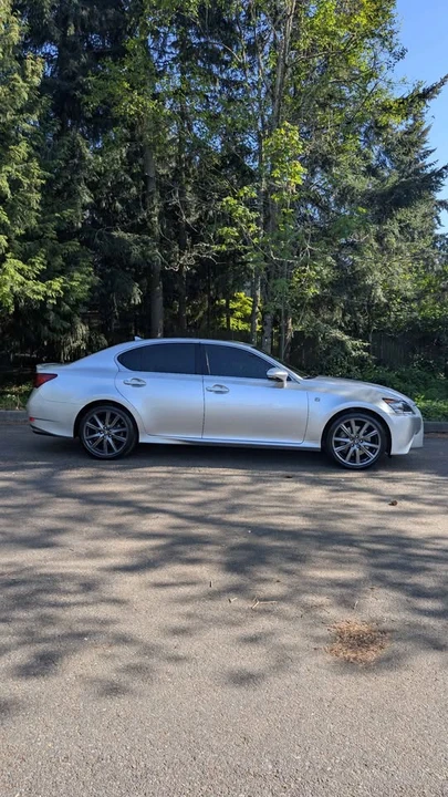 2013 Lexus GS 4th Gen - Image 4 of 12