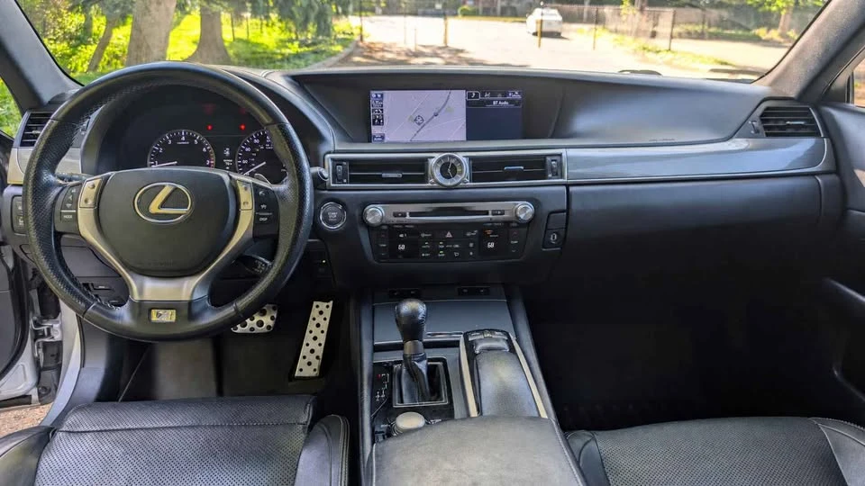 2013 Lexus GS 4th Gen - Image 11 of 12