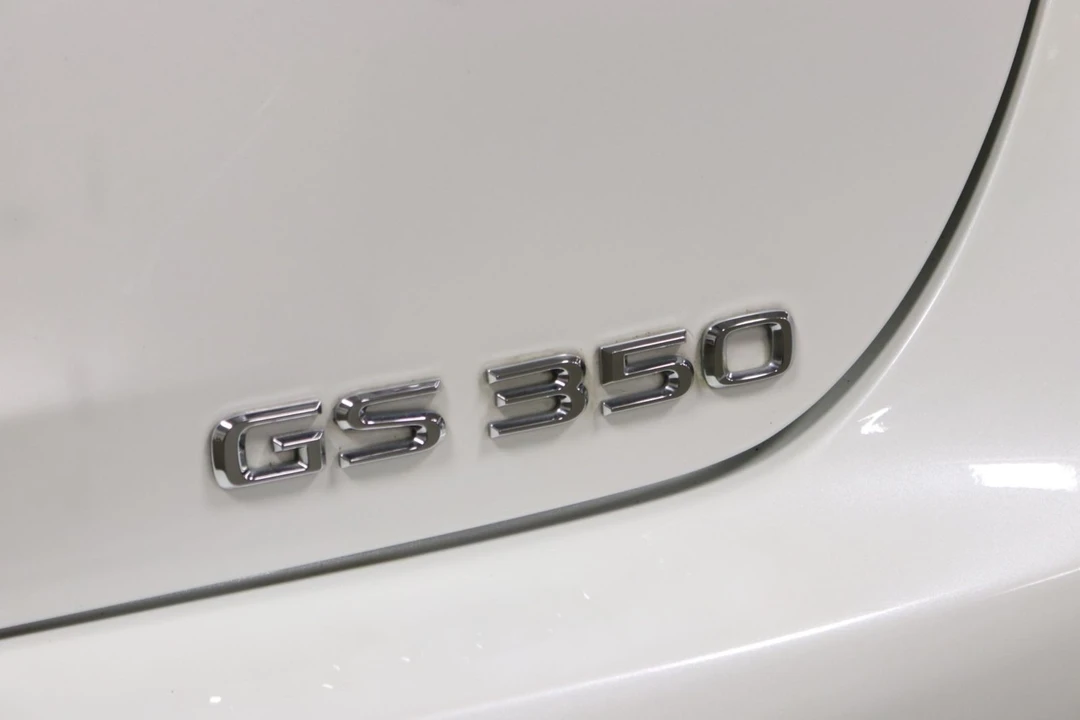 2013 Lexus GS 4th Gen - Image 11 of 12