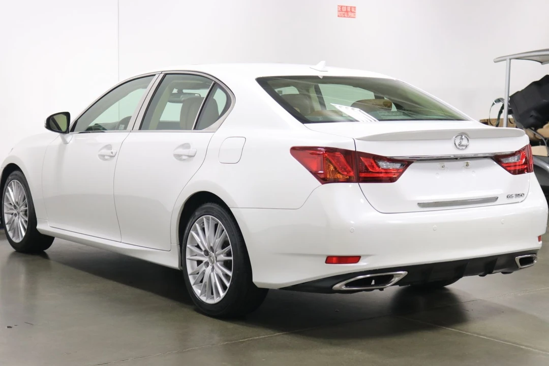 2013 Lexus GS 4th Gen - Image 6 of 12