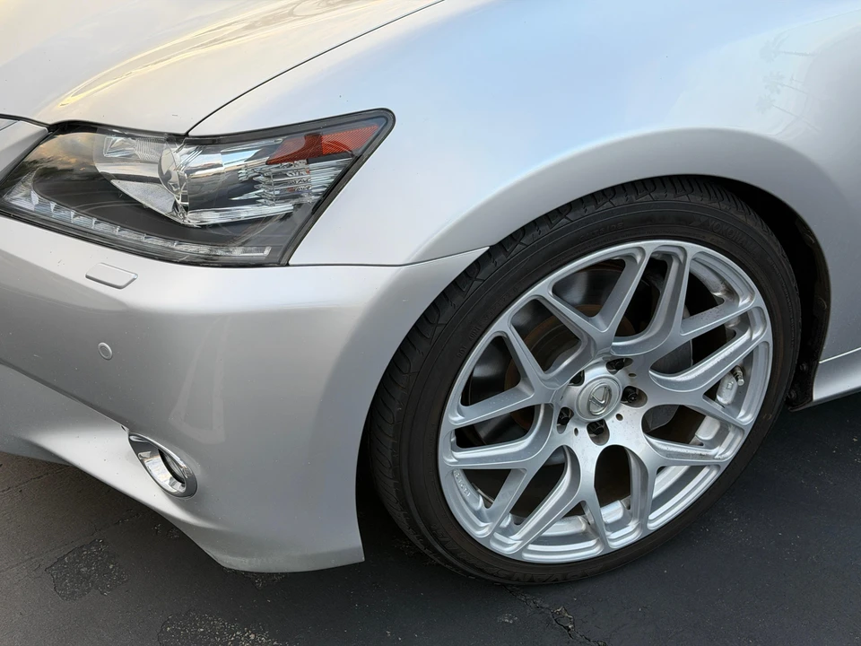 2013 Lexus GS 4th Gen - Image 14 of 31