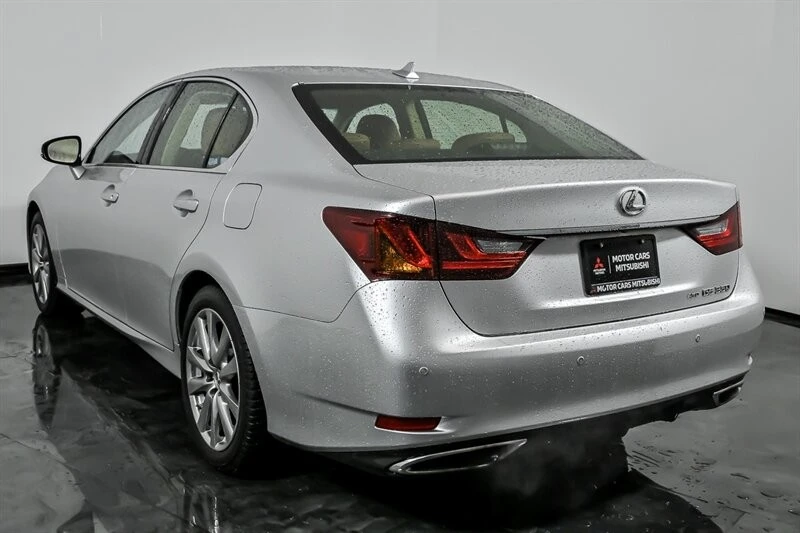 2013 Lexus GS 4th Gen - Image 8 of 21