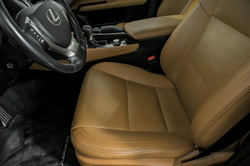 2013 Lexus GS 4th Gen - Image 18 of 21