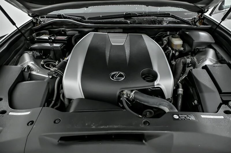 2013 Lexus GS 4th Gen - Image 14 of 21