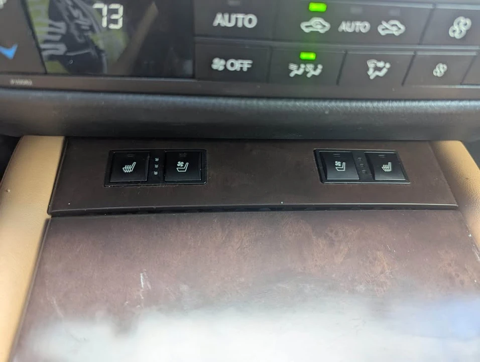 2013 Lexus GS 4th Gen - Image 5 of 12
