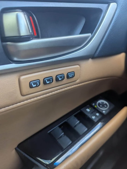 2013 Lexus GS 4th Gen - Image 7 of 12