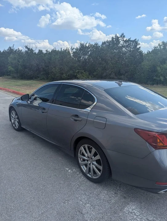 2013 Lexus GS 4th Gen - Image 4 of 12