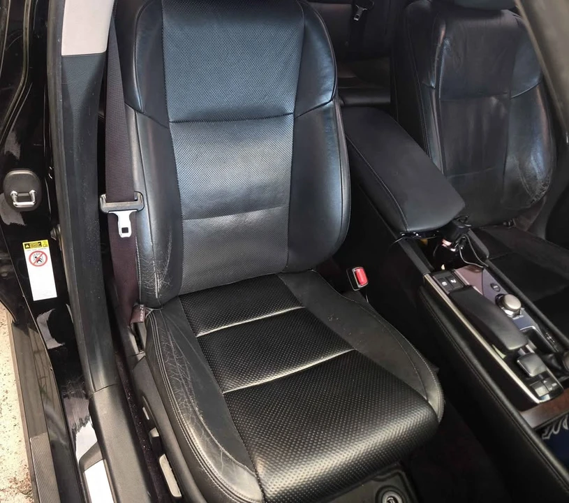 2013 Lexus GS 4th Gen - Image 5 of 16