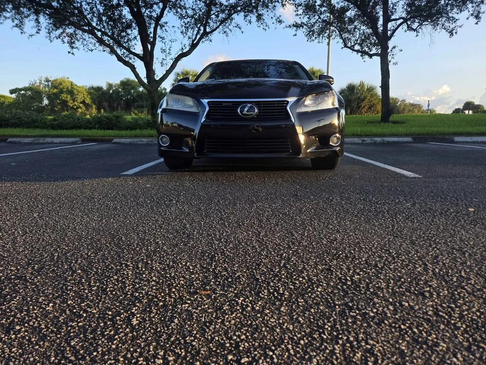 2013 Lexus GS 4th Gen - Image 11 of 16