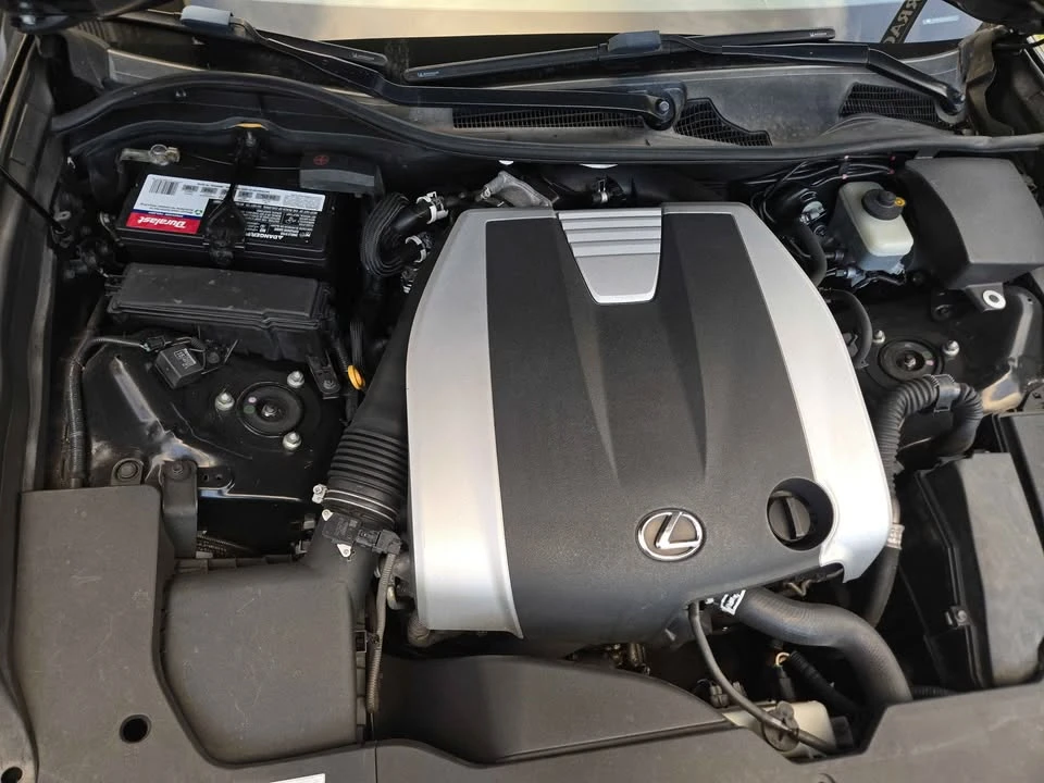 2013 Lexus GS 4th Gen - Image 7 of 16